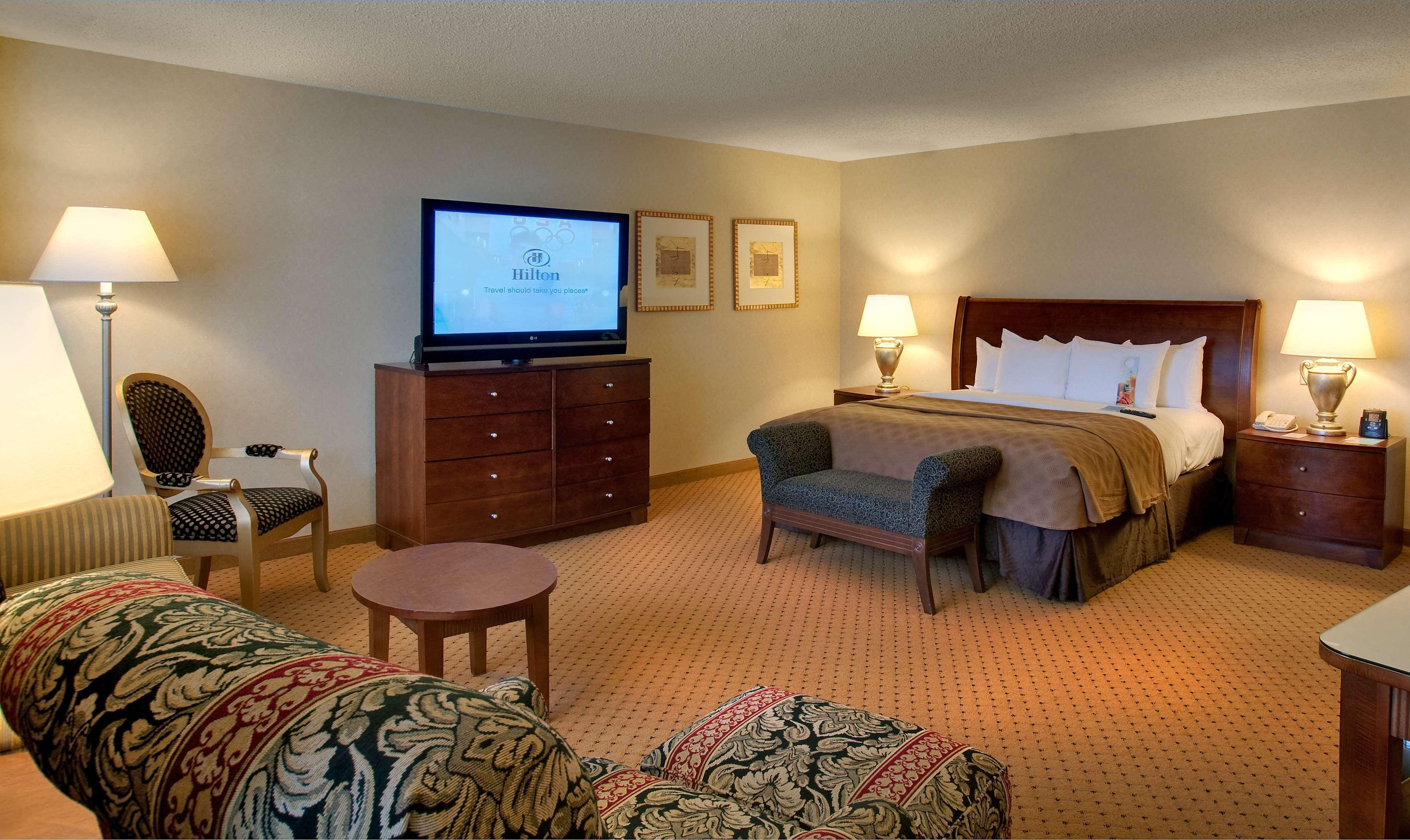 Hilton Washington Dulles Airport Hotel Herndon Room photo
